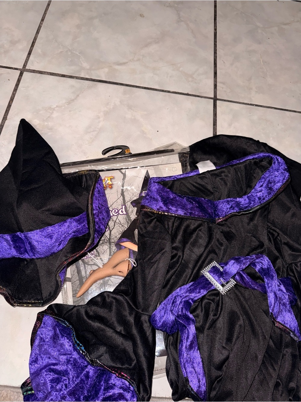 Spirit Charmed Witch Costume - Black & Purple - Picture 2 of 2